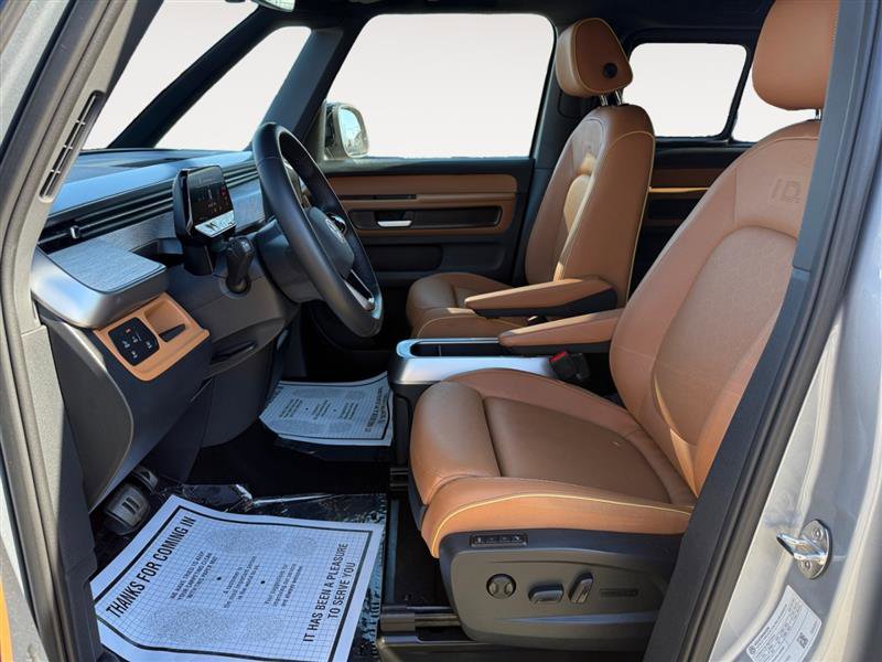 Used 2025 Volkswagen ID. Buzz Pro S image 10