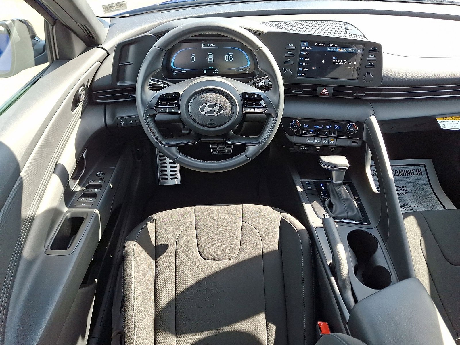 Used 2025 Hyundai Elantra Sport image 26