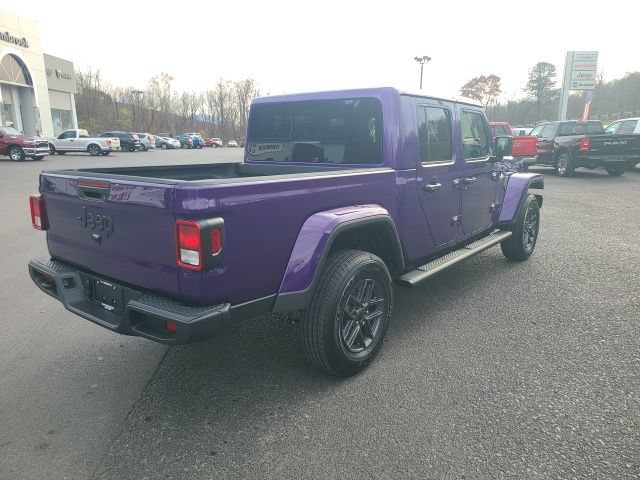 New 2026 Jeep Gladiator Sport AWD/4WD image 6