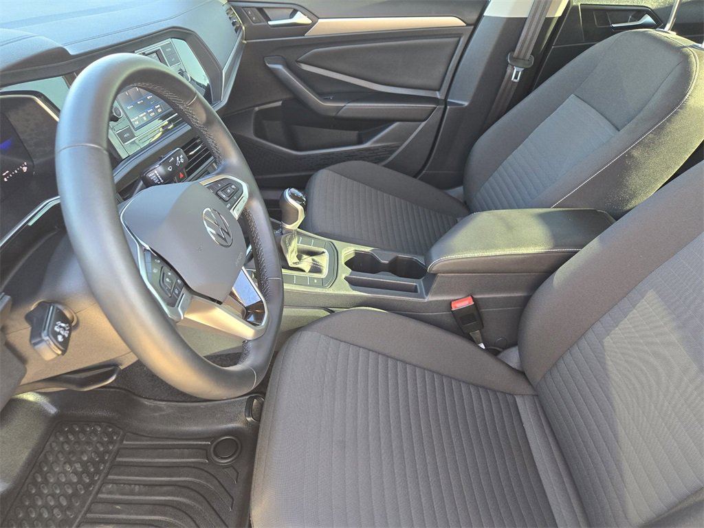 Used 2024 Volkswagen Jetta S image 14