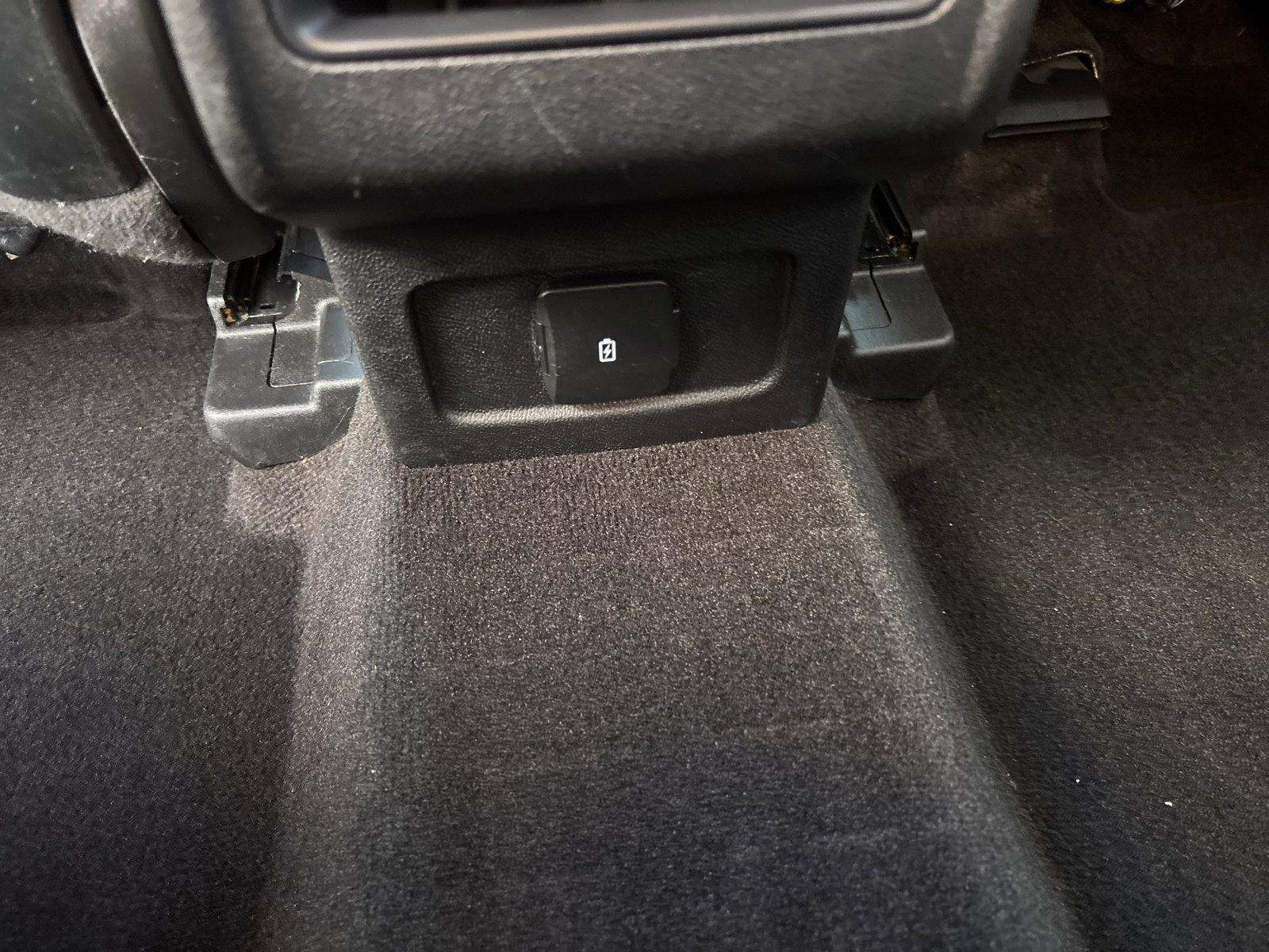 Used 2022 Lincoln Corsair FWD image 32