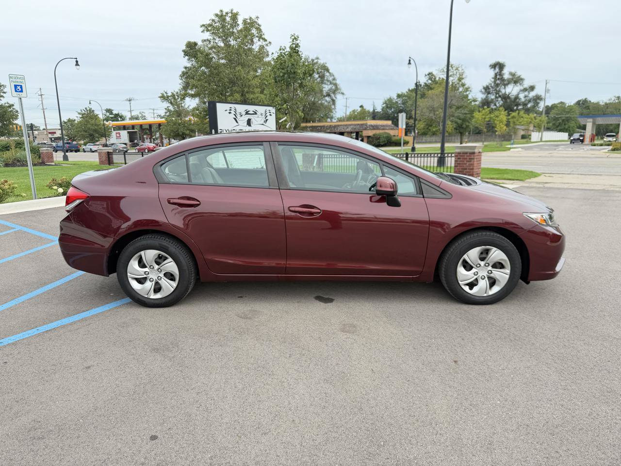Used 2013 Honda Civic LX image 4