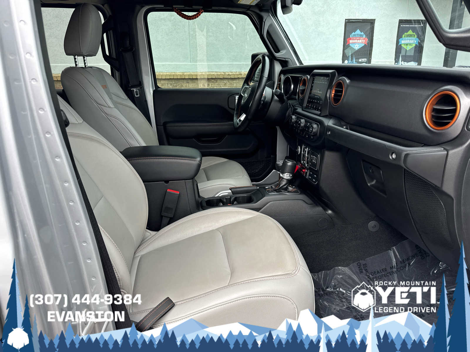 Used 2022 Jeep Gladiator Mojave w/ LED Lighting Group image 12