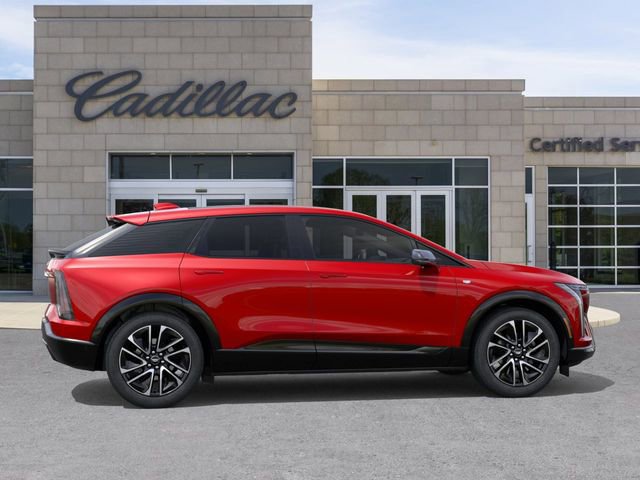 New 2026 Cadillac Optiq Sport 1 w/ LPO, Floor Liner Package AWD/4WD image 5