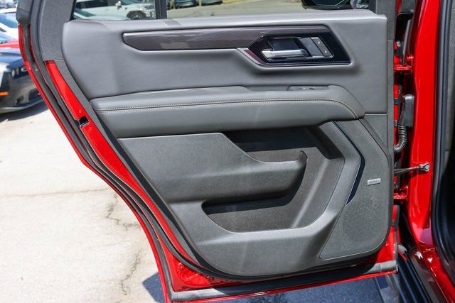New 2026 GMC Yukon Elevation image 14