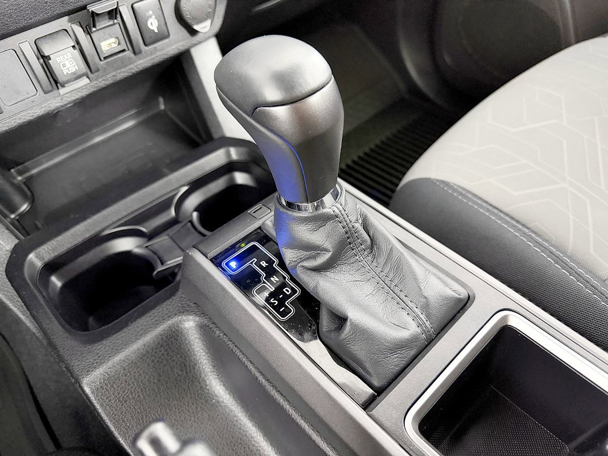 Used 2023 Toyota Tacoma TRD Off-Road AWD/4WD image 59