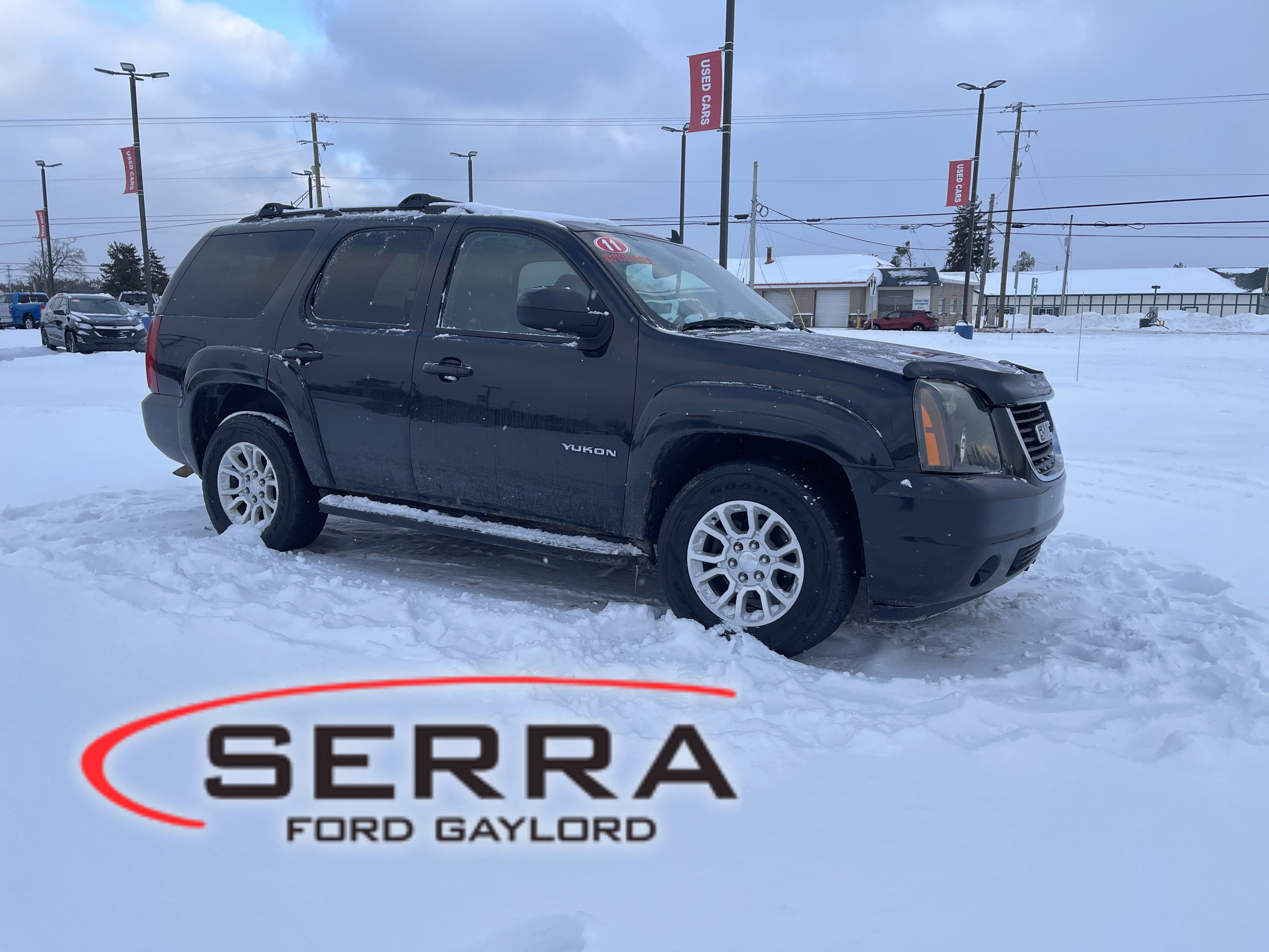 Used 2011 GMC Yukon SLT image 1