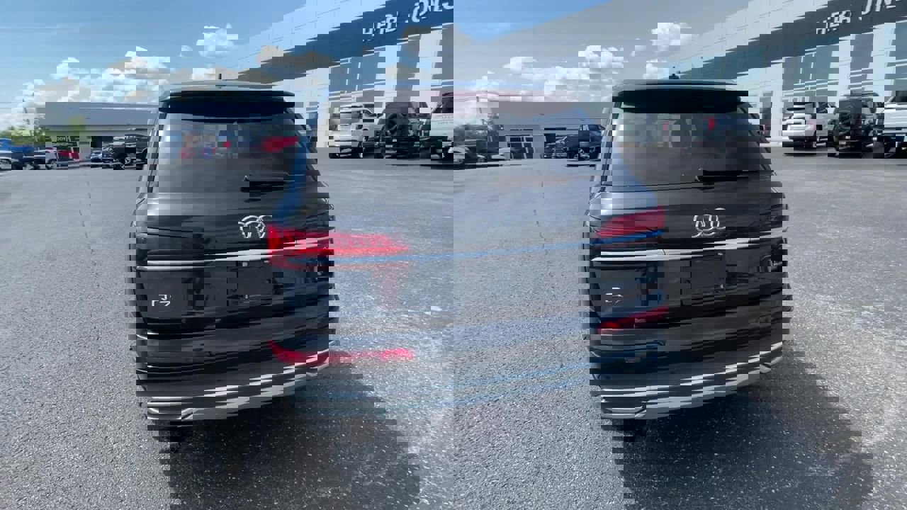 Used 2024 Audi Q7 2.0T Premium Plus image 8