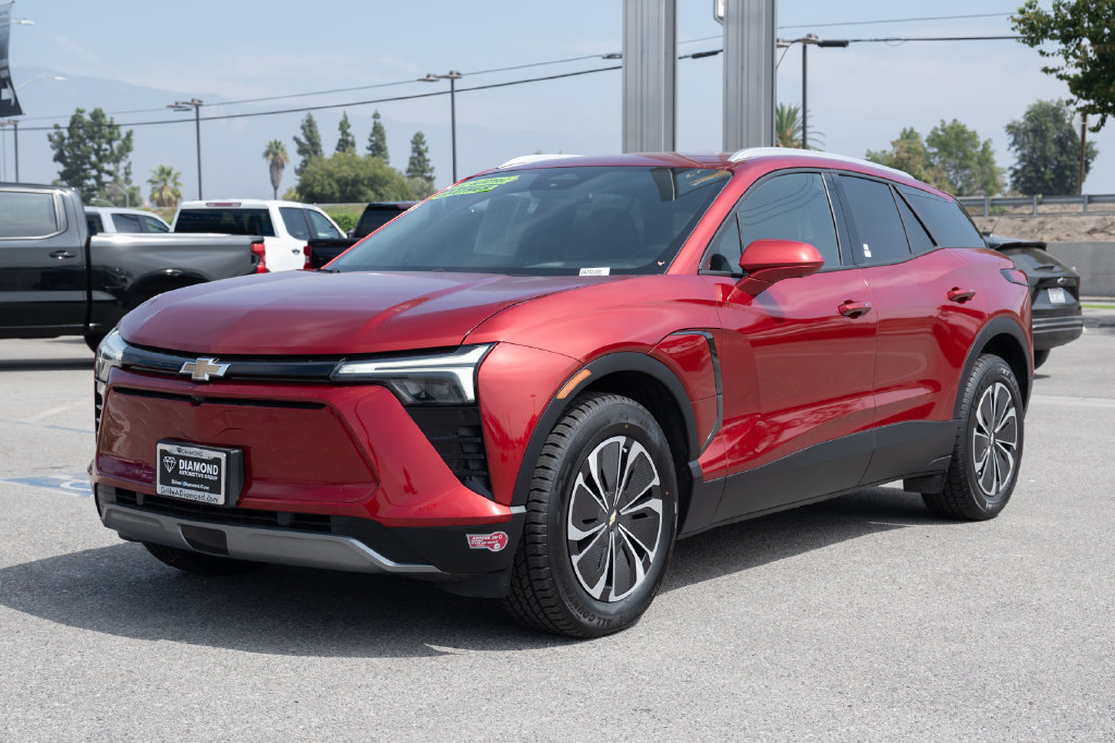 Used 2024 Chevrolet Blazer EV LT AWD/4WD image 8