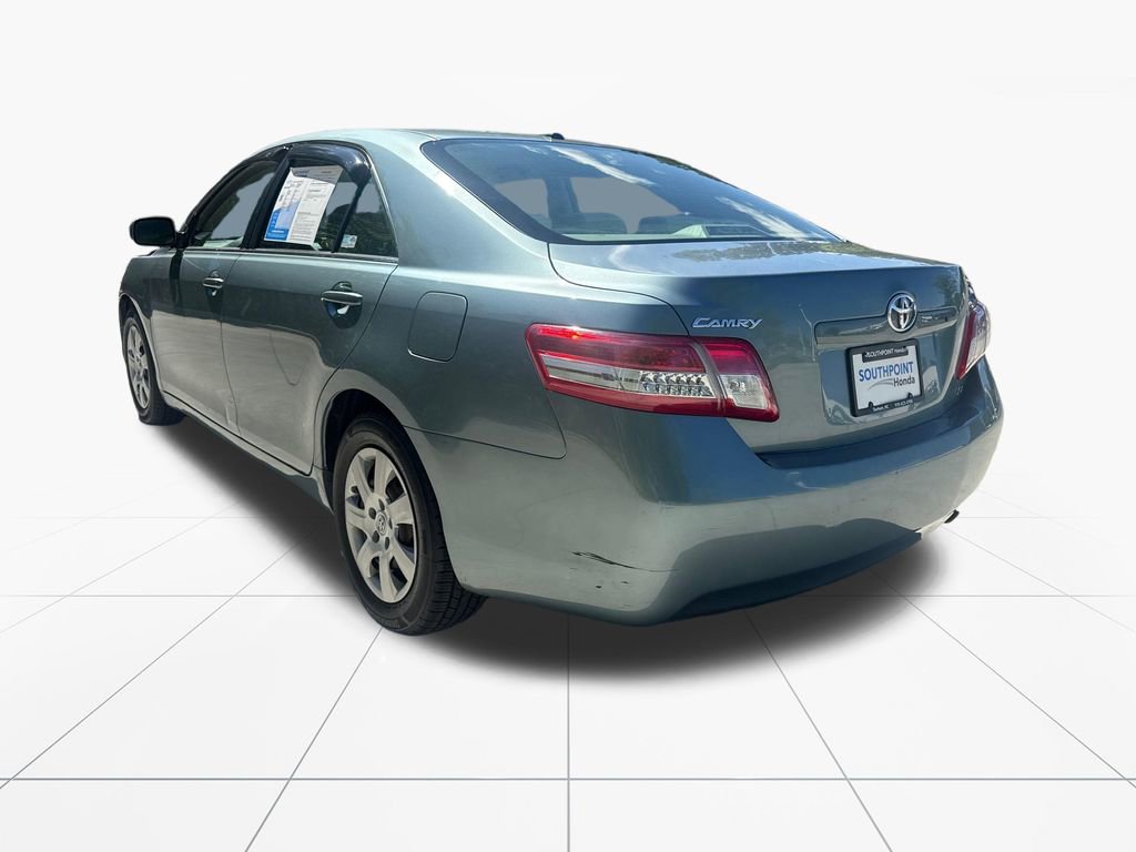 Used 2011 Toyota Camry LE FWD image 6