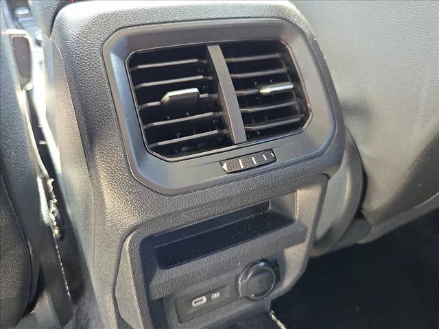 Used 2024 Volkswagen Tiguan Wolfsburg Edition AWD/4WD image 14