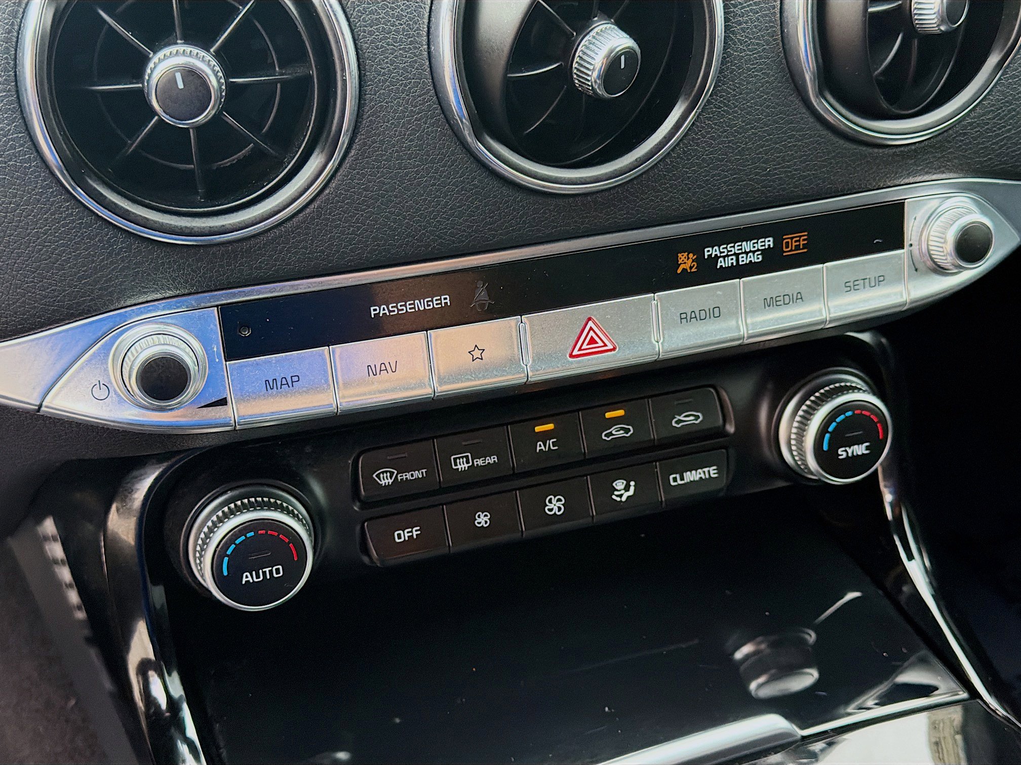 Used 2023 Kia Stinger GT-Line image 15