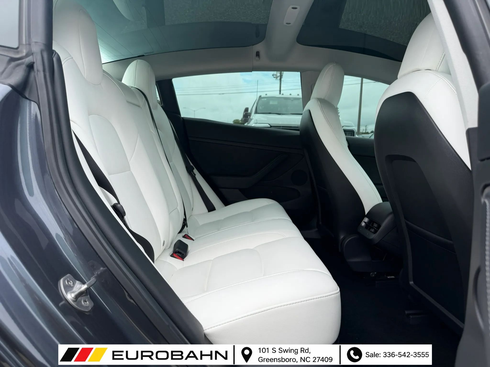 Used 2021 Tesla Model 3 Performance AWD/4WD image 18