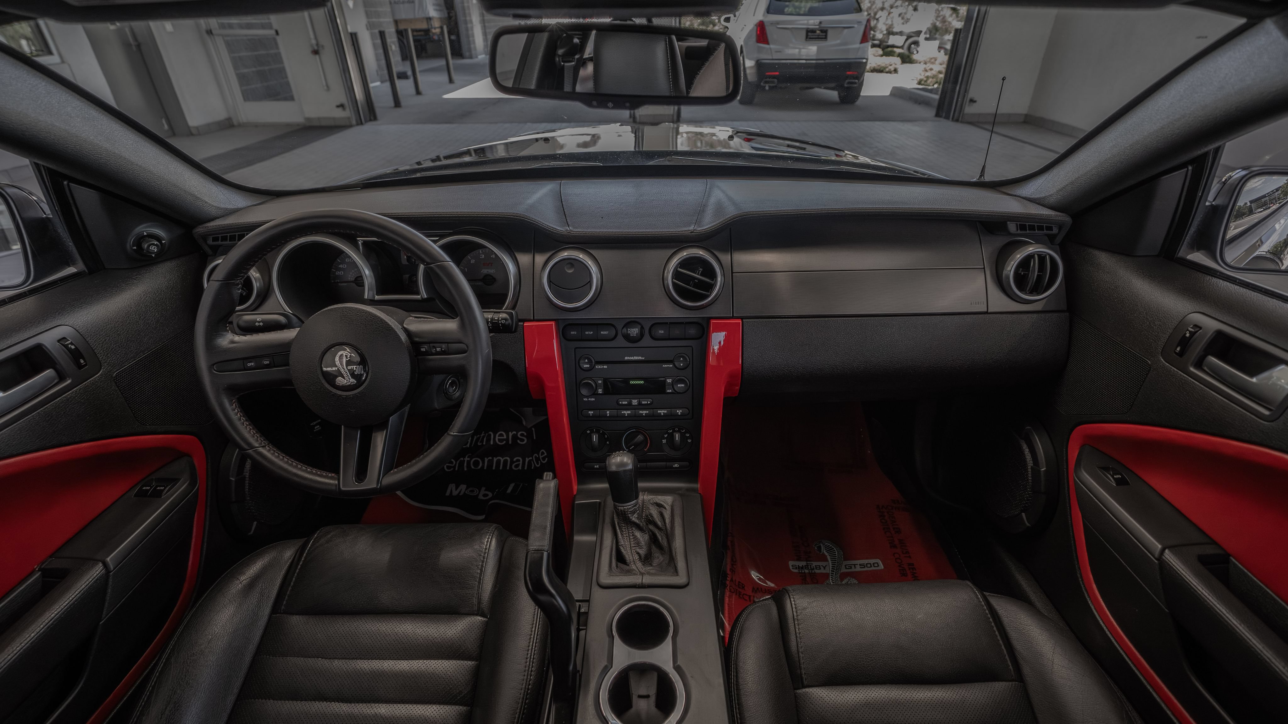 Used 2007 Ford Mustang Shelby GT500 RWD image 8
