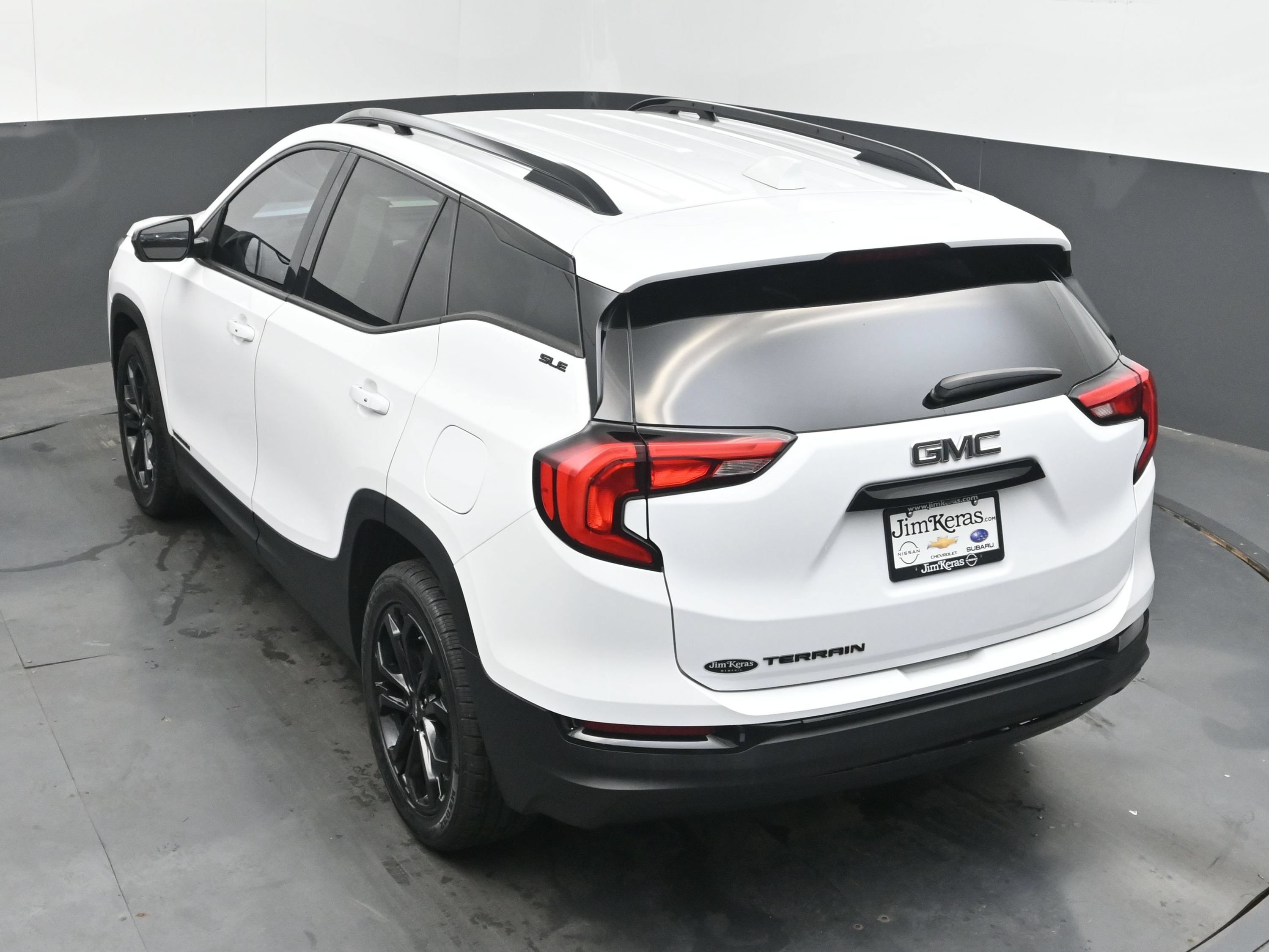 Used 2020 GMC Terrain SLE w/ Driver Convenience Package FWD image 34