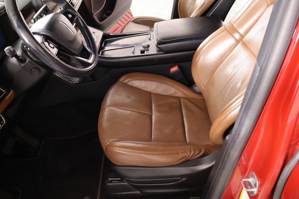 Used 2021 Lincoln Aviator Grand Touring w/ Equipment Group 301A image 11