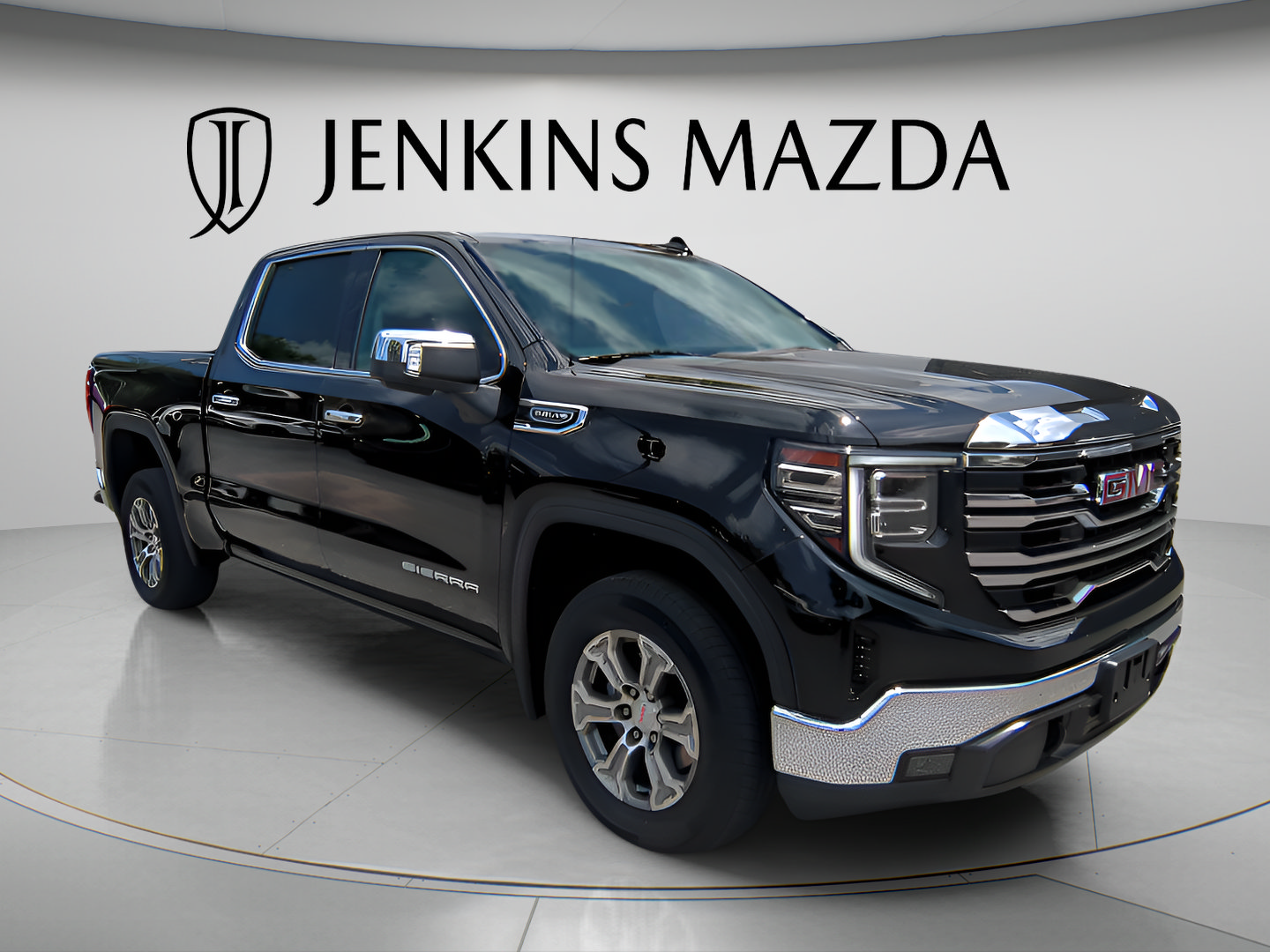 Used 2025 GMC Sierra 1500 SLT