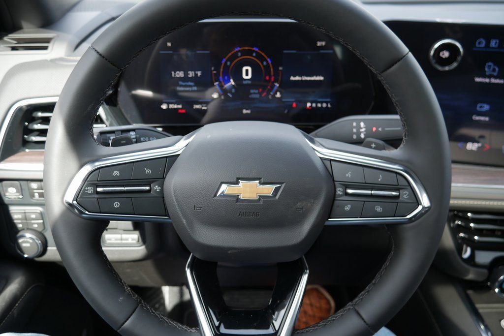 New 2026 Chevrolet Suburban Premier image 12