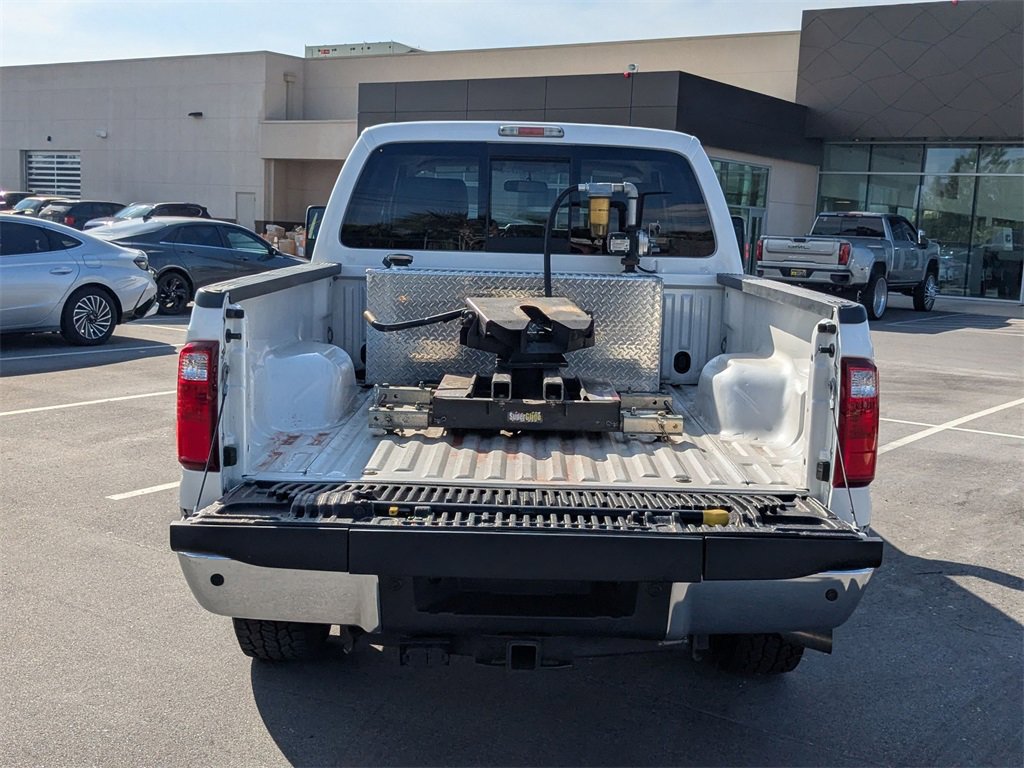 Used 2015 Ford F250 Lariat w/ Chrome Package image 6