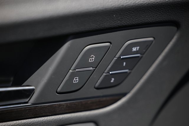 New 2025 Audi Q5 2.0T Premium Plus image 13