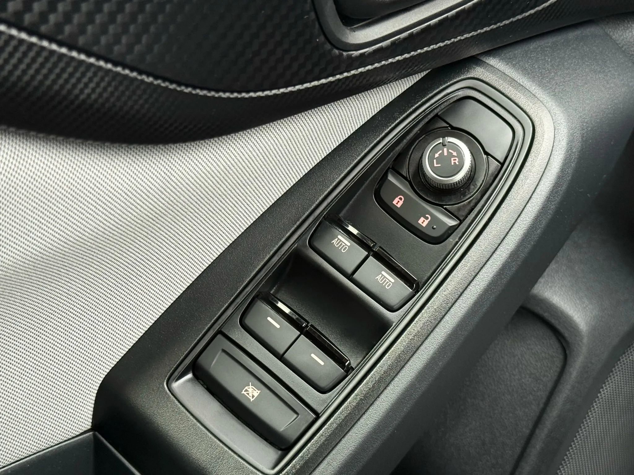 Used 2022 Subaru Crosstrek 2.0i Premium image 39