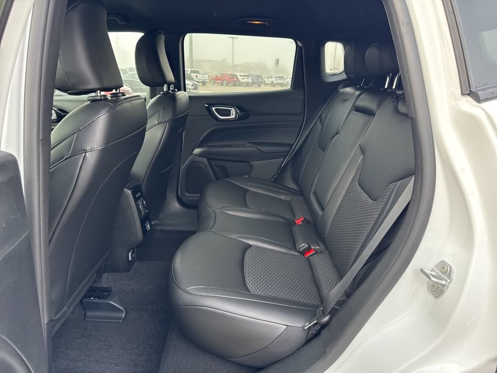 New 2026 Jeep Compass Latitude AWD/4WD image 21