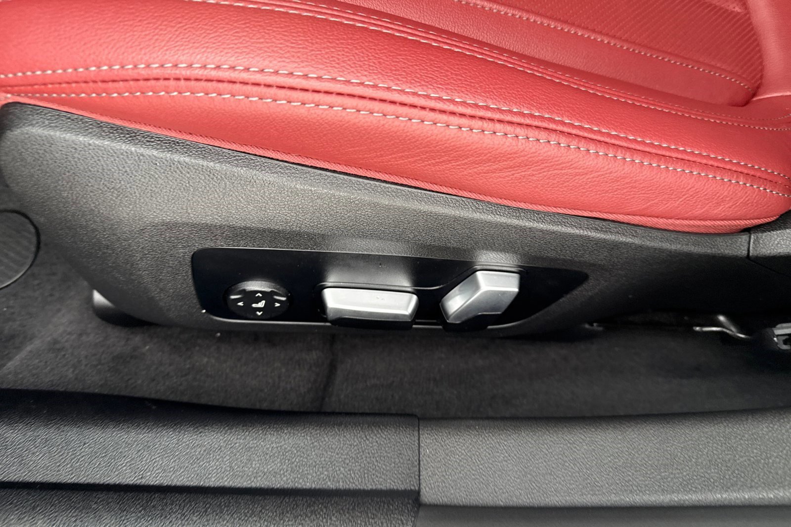 Used 2022 BMW i4 eDrive40 w/ Premium Package image 14