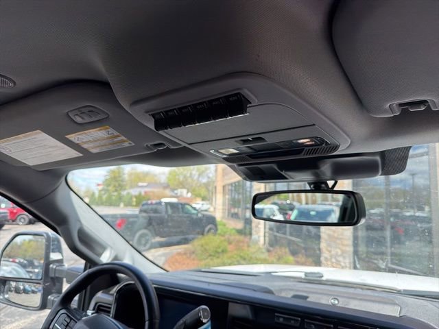 Used 2024 Ford F250 Lariat w/ Lariat Ultimate Package AWD/4WD image 11