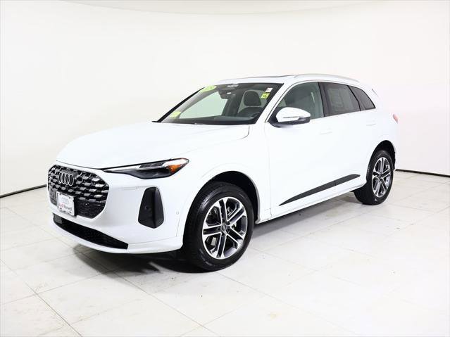 Certified 2025 Audi Q5 Premium Plus w/ Premium Plus image 12