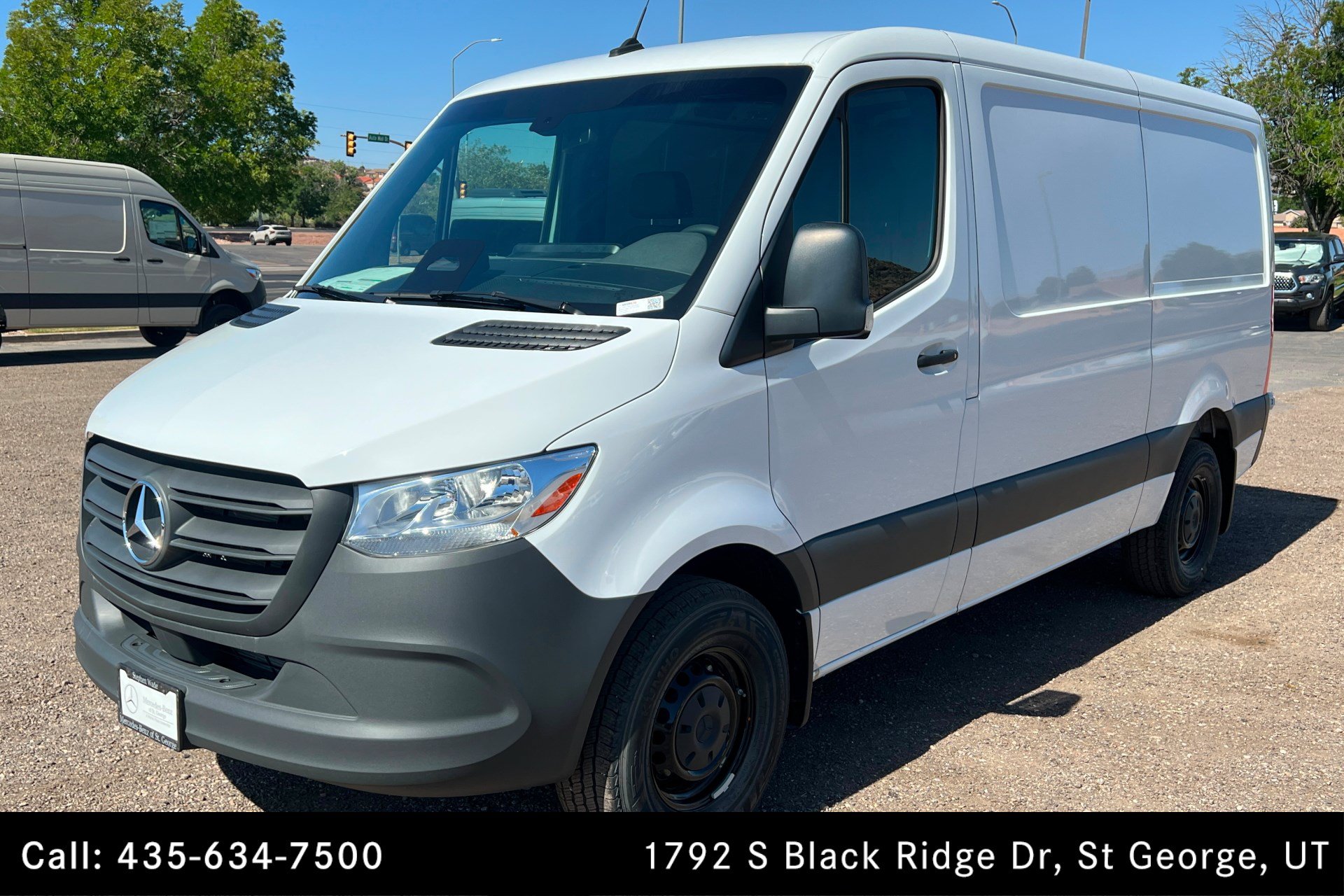 New 2025 Mercedes-Benz Sprinter 2500 image 1