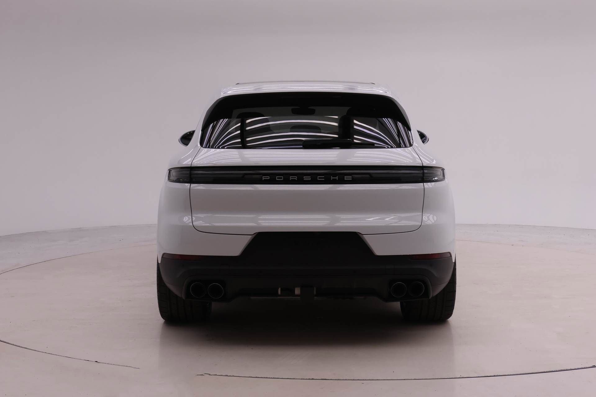 Certified 2025 Porsche Cayenne S image 7