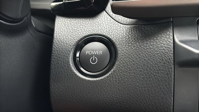 Used 2026 Toyota Camry SE w/ Multimedia Upgrade Package FWD image 28
