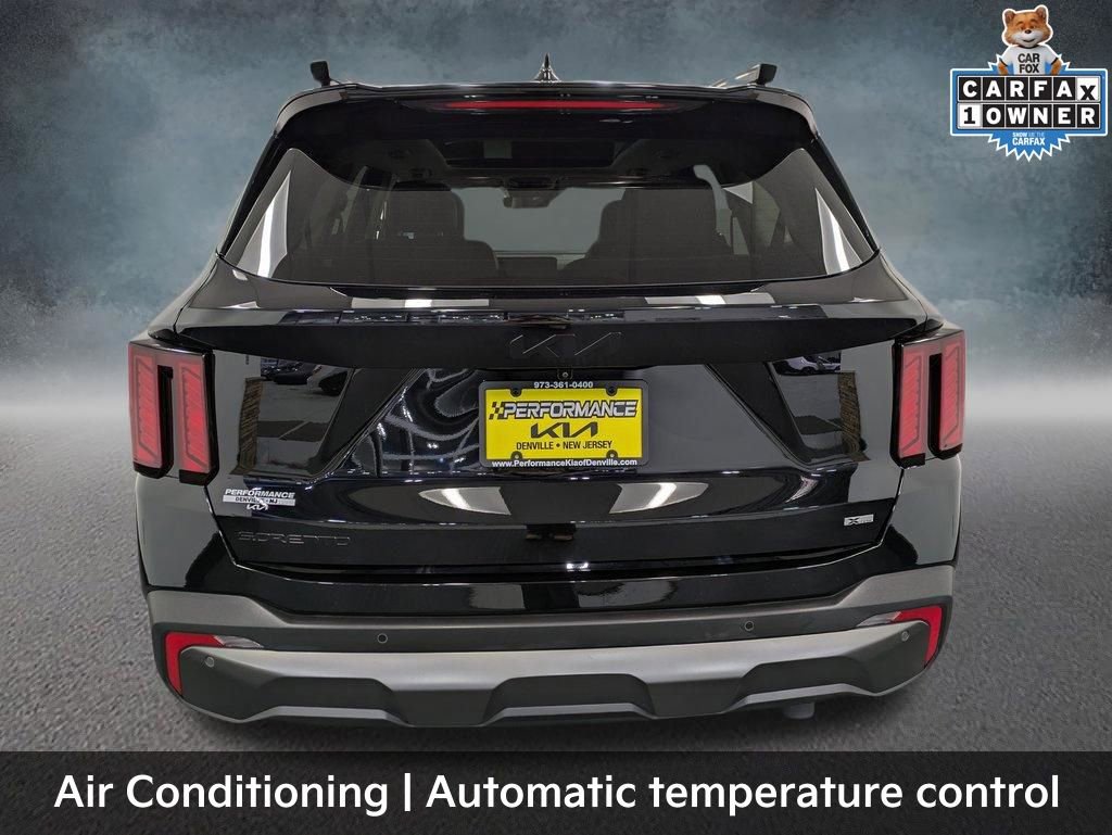 Certified 2025 Kia Sorento X-Line EX image 6