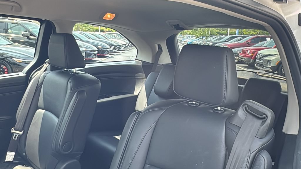 Certified 2025 Honda Odyssey EX-L image 23
