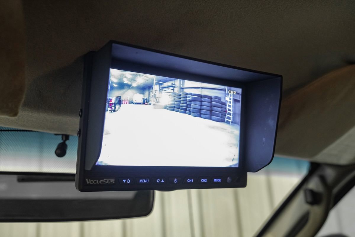 Used 2006 Ford F250 XL RWD image 17