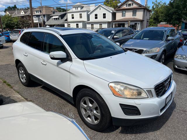 Used 2012 Volvo XC60 3.2 Premier FWD image 4