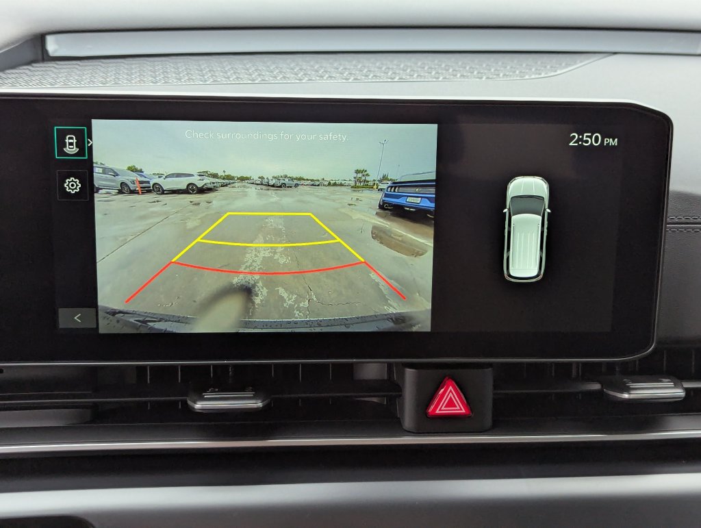 New 2026 Kia Carnival FWD image 24