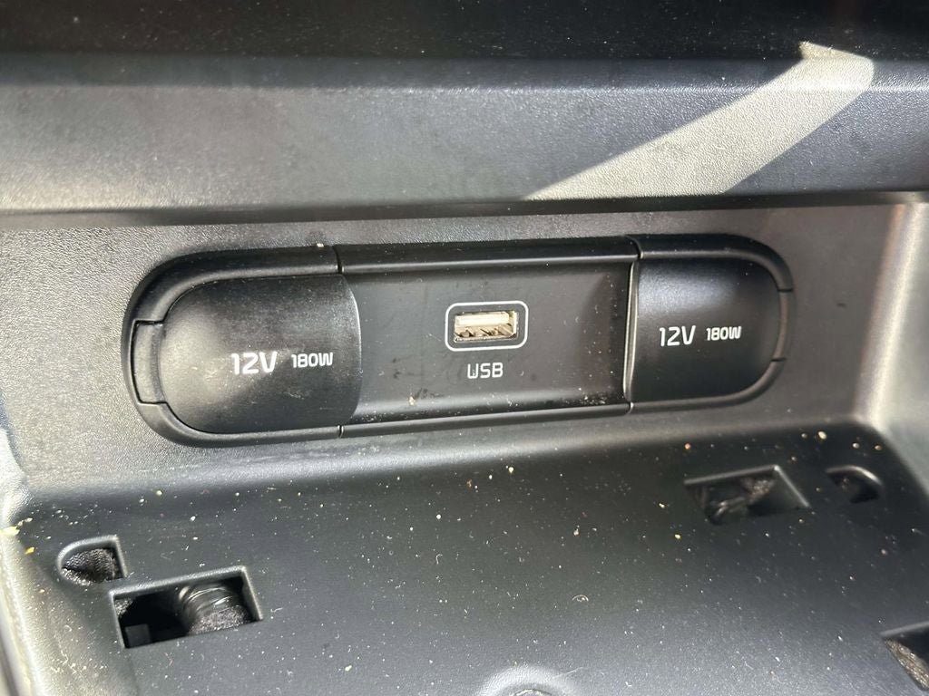 Certified 2024 Kia Soul LX w/ Option Group 015 FWD image 21