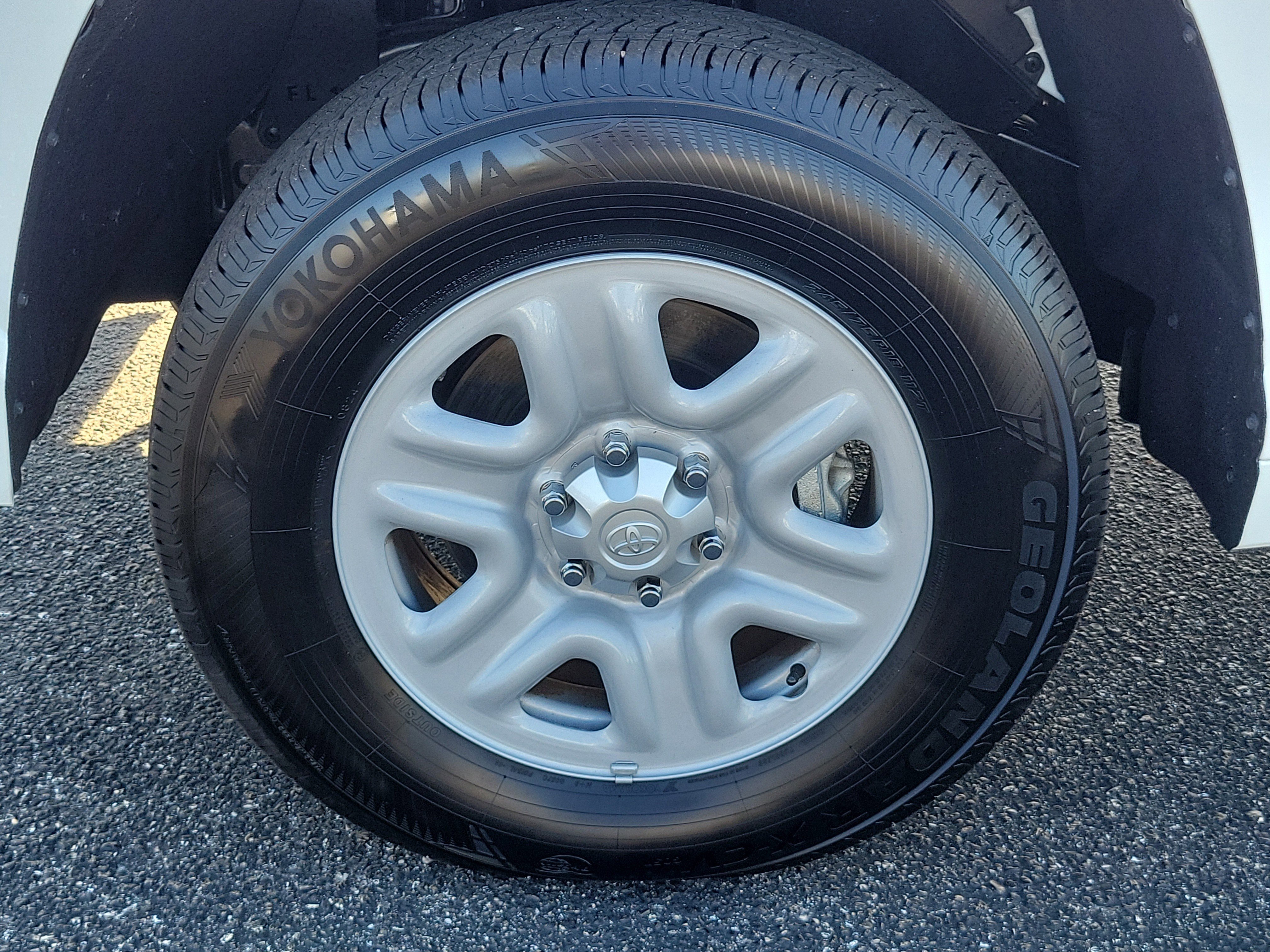 Used 2025 Toyota Tundra SR image 10