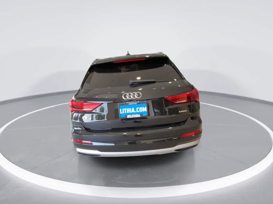 Used 2020 Audi Q3 2.0T Premium AWD/4WD image 7