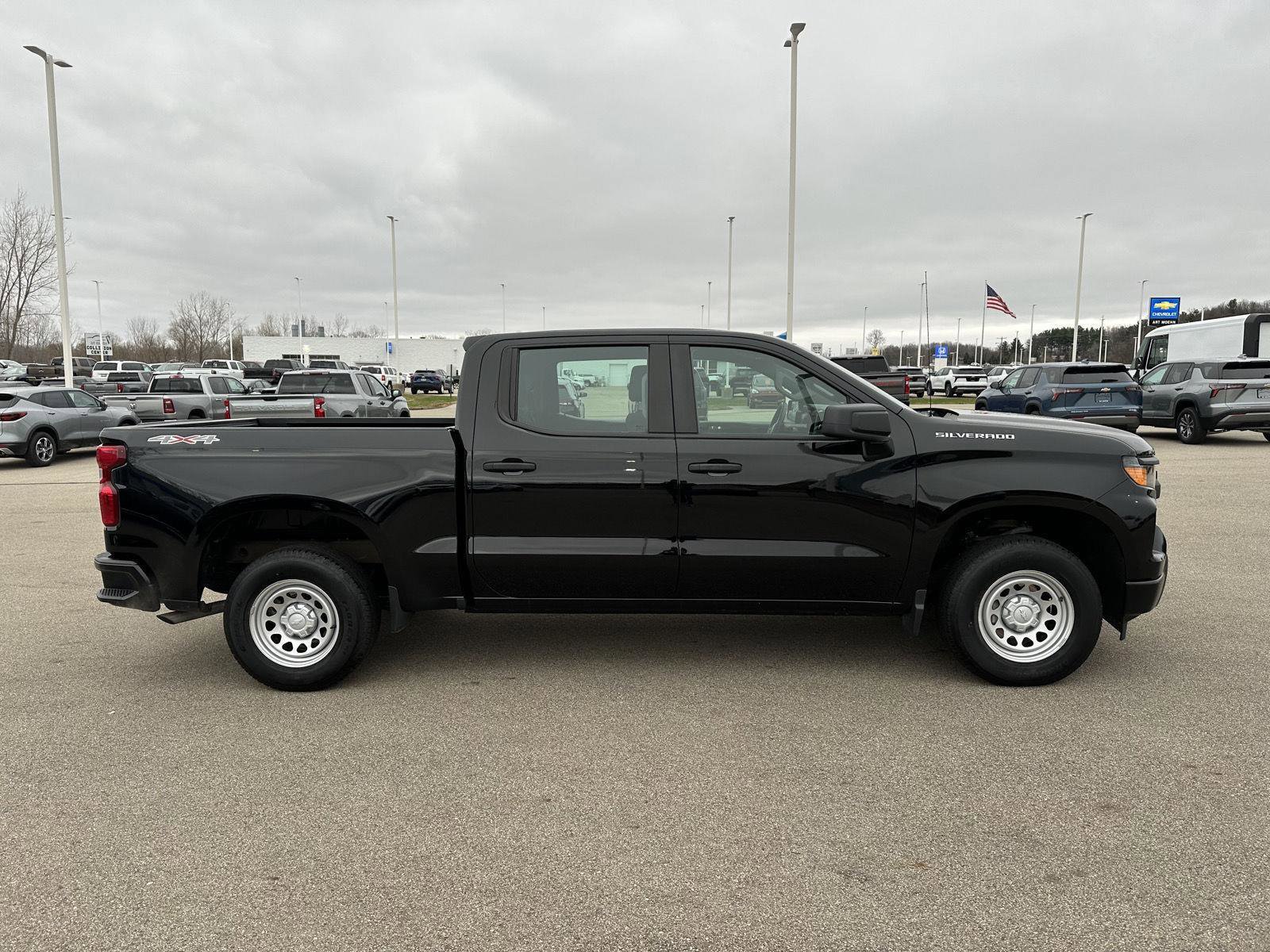 Used 2024 Chevrolet Silverado 1500 W/T w/ WT Fleet Convenience Package image 8