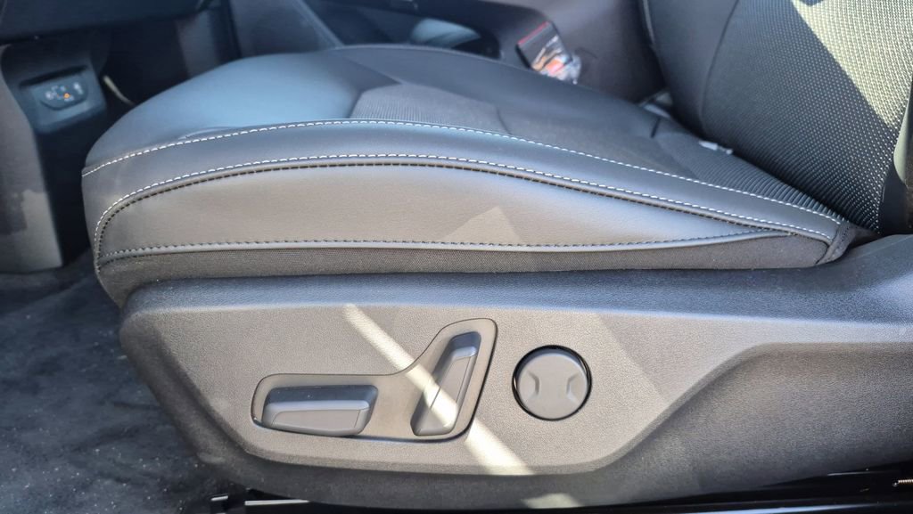 New 2025 Kia EV6 Light w/ Light LR Technology Package image 11