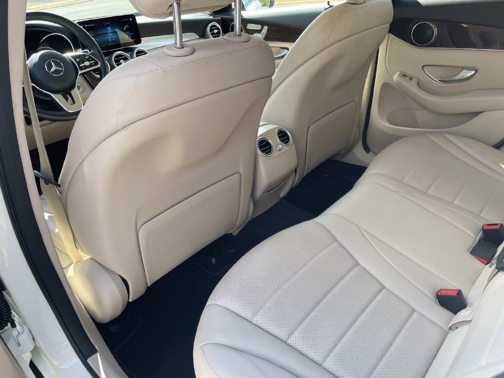 Used 2020 Mercedes-Benz GLC 300 image 19