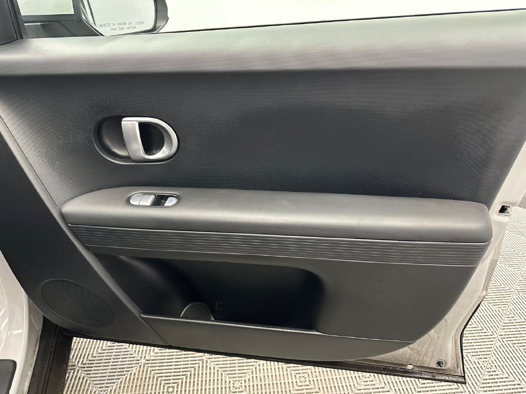 Used 2024 Hyundai Ioniq 5 SEL RWD image 15