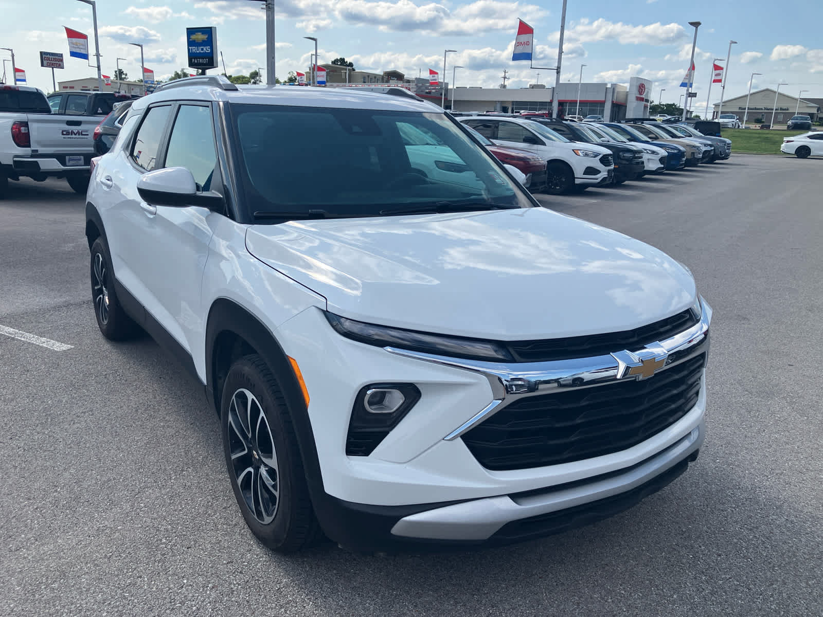 Used 2025 Chevrolet TrailBlazer LT