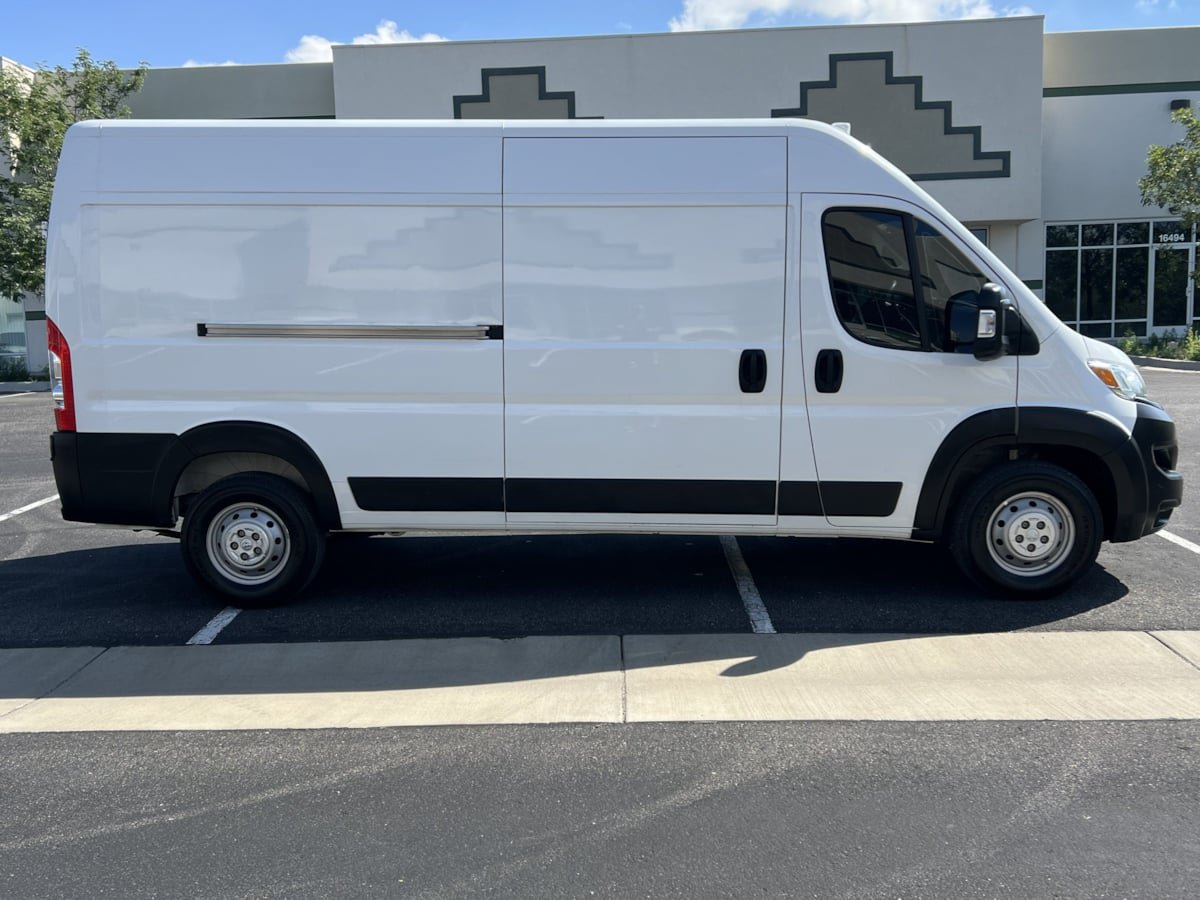 Used 2023 RAM ProMaster 3500 FWD image 2