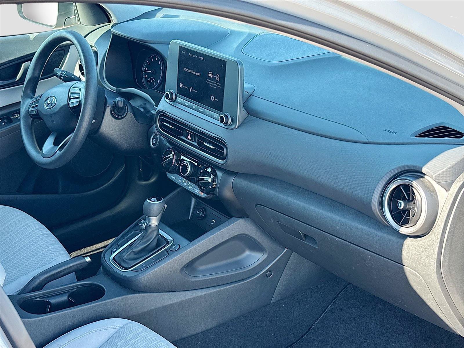Certified 2023 Hyundai Kona SEL AWD/4WD image 27