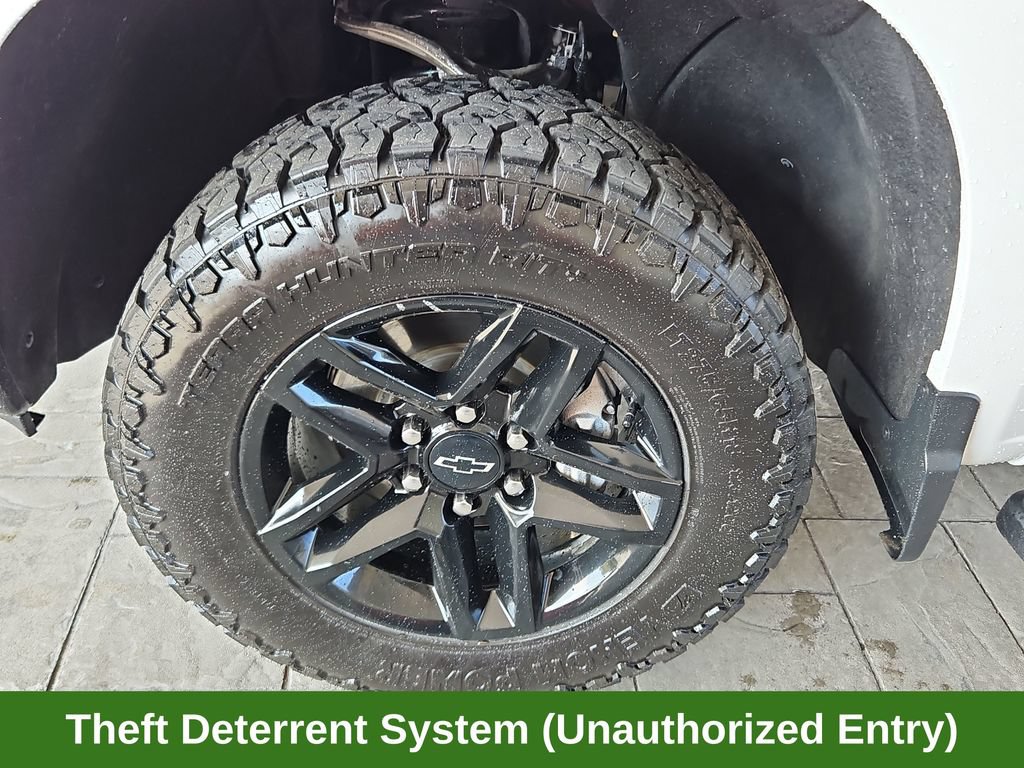 Used 2024 Chevrolet Silverado 1500 LT Trail Boss w/ Protection Package AWD/4WD image 34