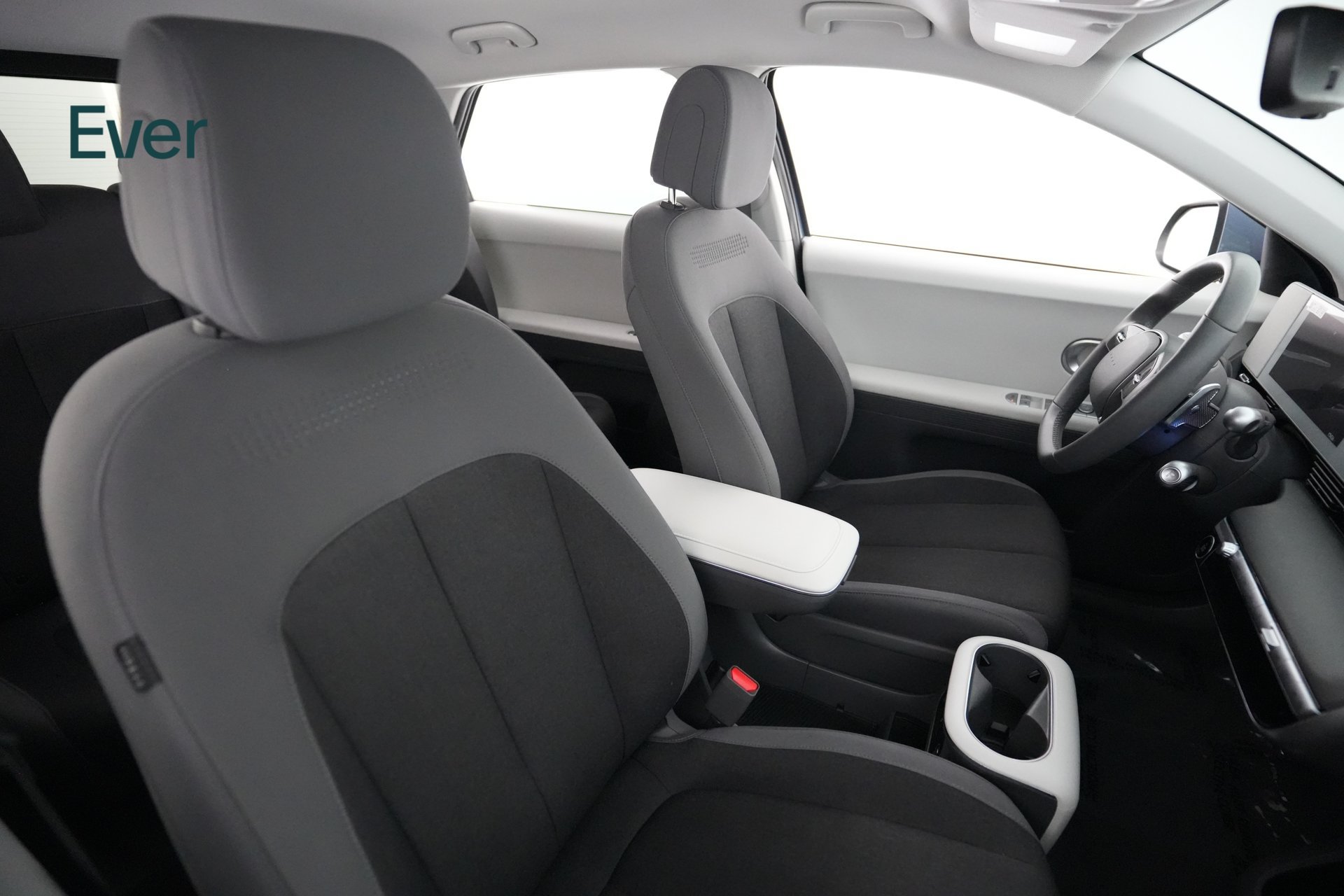 Used 2024 Hyundai Ioniq 5 SEL RWD image 23