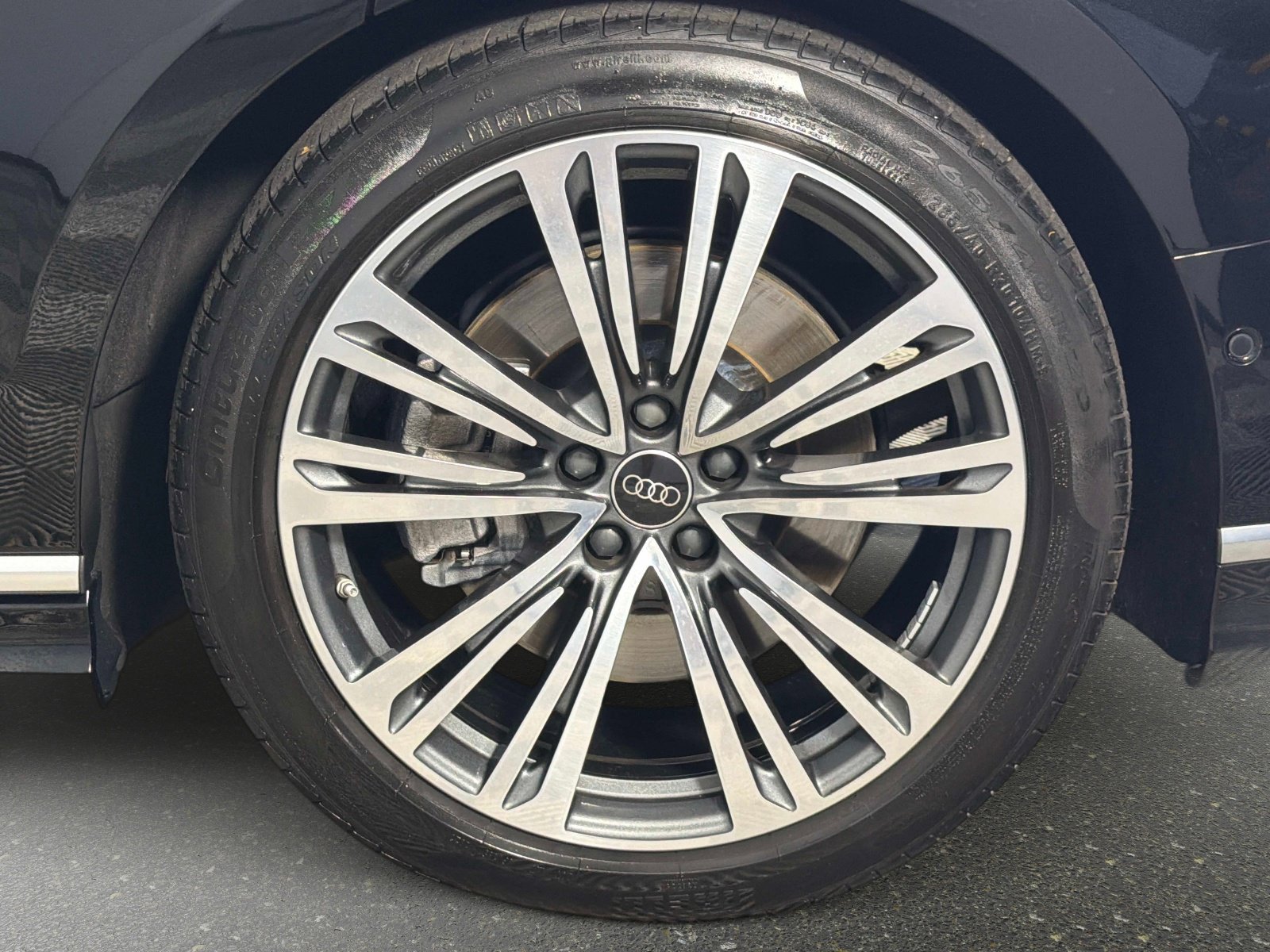 Used 2023 Audi A8 L 3.0T w/ Executive Package image 15